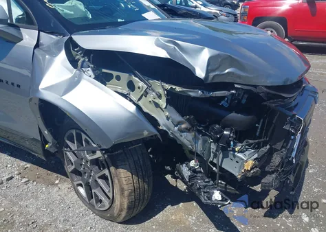 2025 Chevrolet Blazer Fwd Rs z USA, uszkodzony, nr VIN 3GNKBERS7SS186157